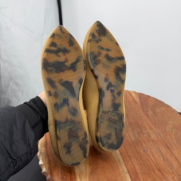 Rothy's The Point Flats Size 9.5 tan sand neutral camel beige - Picture 7 of 8